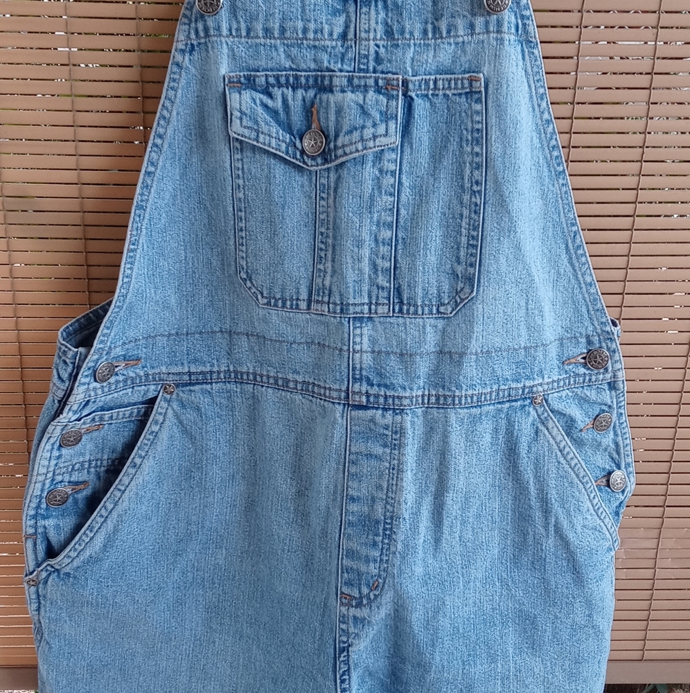 overall shorts
